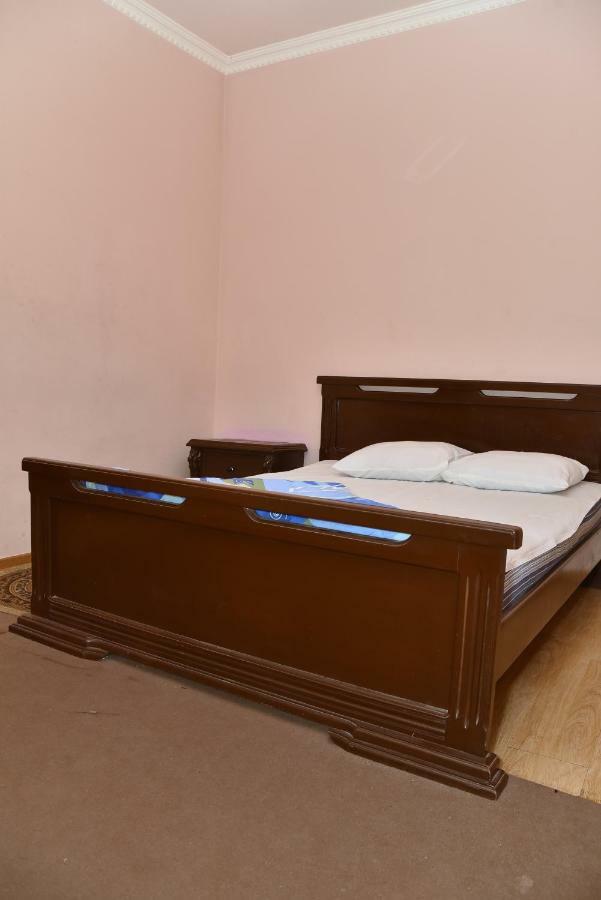 Hotel Zvartnots Ojakh Jerevan Exteriér fotografie